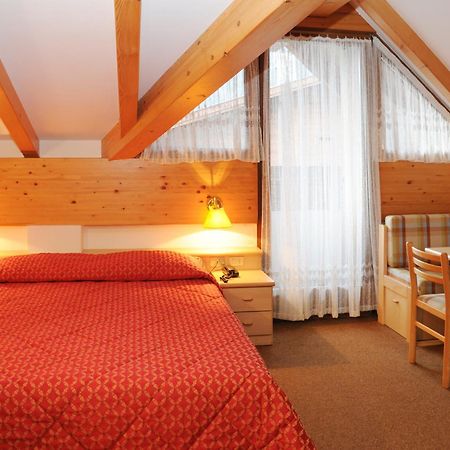 מואנה Hotel La Soldanella מראה חיצוני תמונה