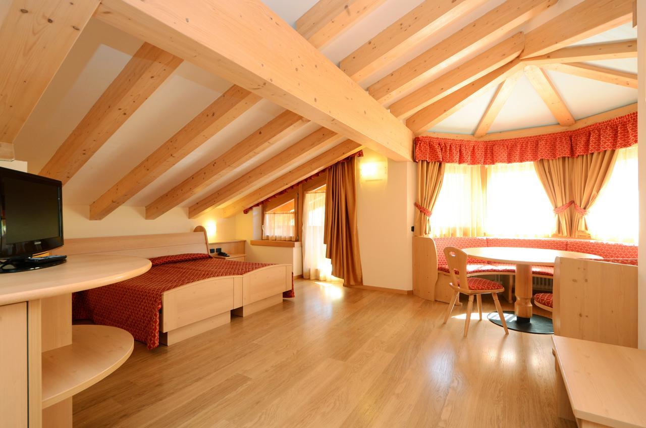 מואנה Hotel La Soldanella מראה חיצוני תמונה